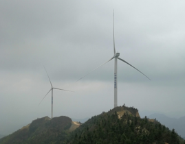 湖北金塘風電場首批機組成功并網發電