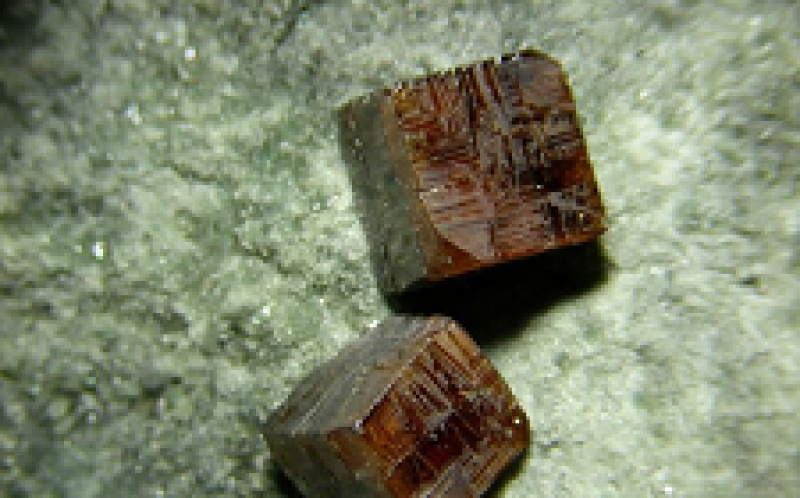 卡塔爾，瑞士和意大利的研究人員開發出防水太陽能電池