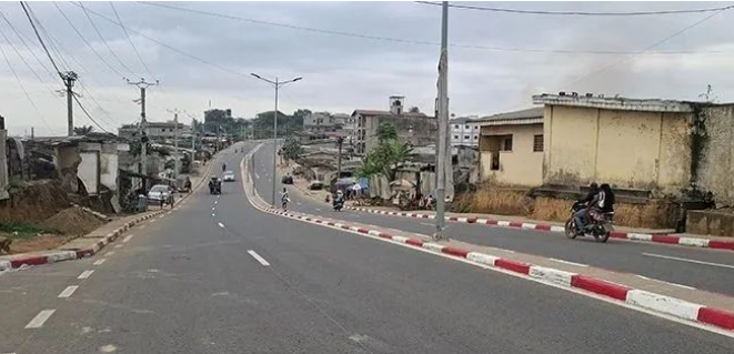 中國電建喀麥隆杜阿拉市政道路項(xiàng)目順利通過臨時(shí)驗(yàn)收