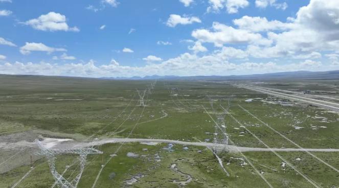 青海實現(xiàn)全部市州330千伏大電網雙回路供電