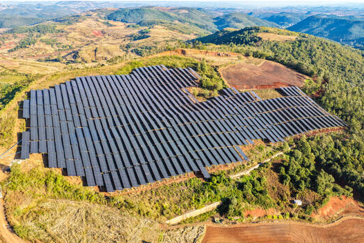 中國云南文山明湖與三家寨光伏項目實現首批并網發電