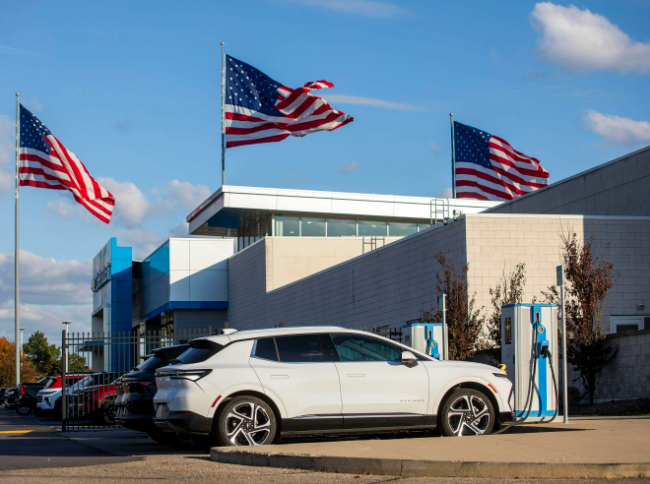 美國(guó)電動(dòng)汽車(chē)市場(chǎng)調(diào)整與通用福特戰(zhàn)略轉(zhuǎn)變